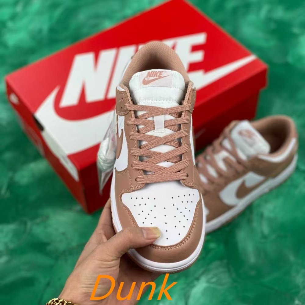 Nike Dunk Low Rose Whisper LC - Picture 4 of 6